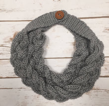 Double Layered Braided Cowl. Crochet Cowl. Braided Crochet Scarf.